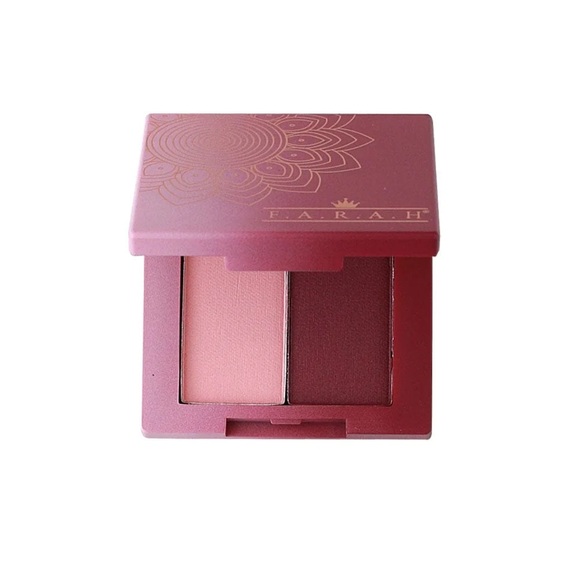 Beauty Bundle | Eyeshadows | Blush | Highlighter - Picture 8 of 12